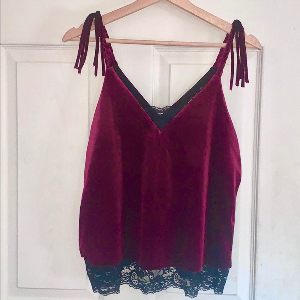 🍷✨ Zara Wine Red and Black Lace Cami